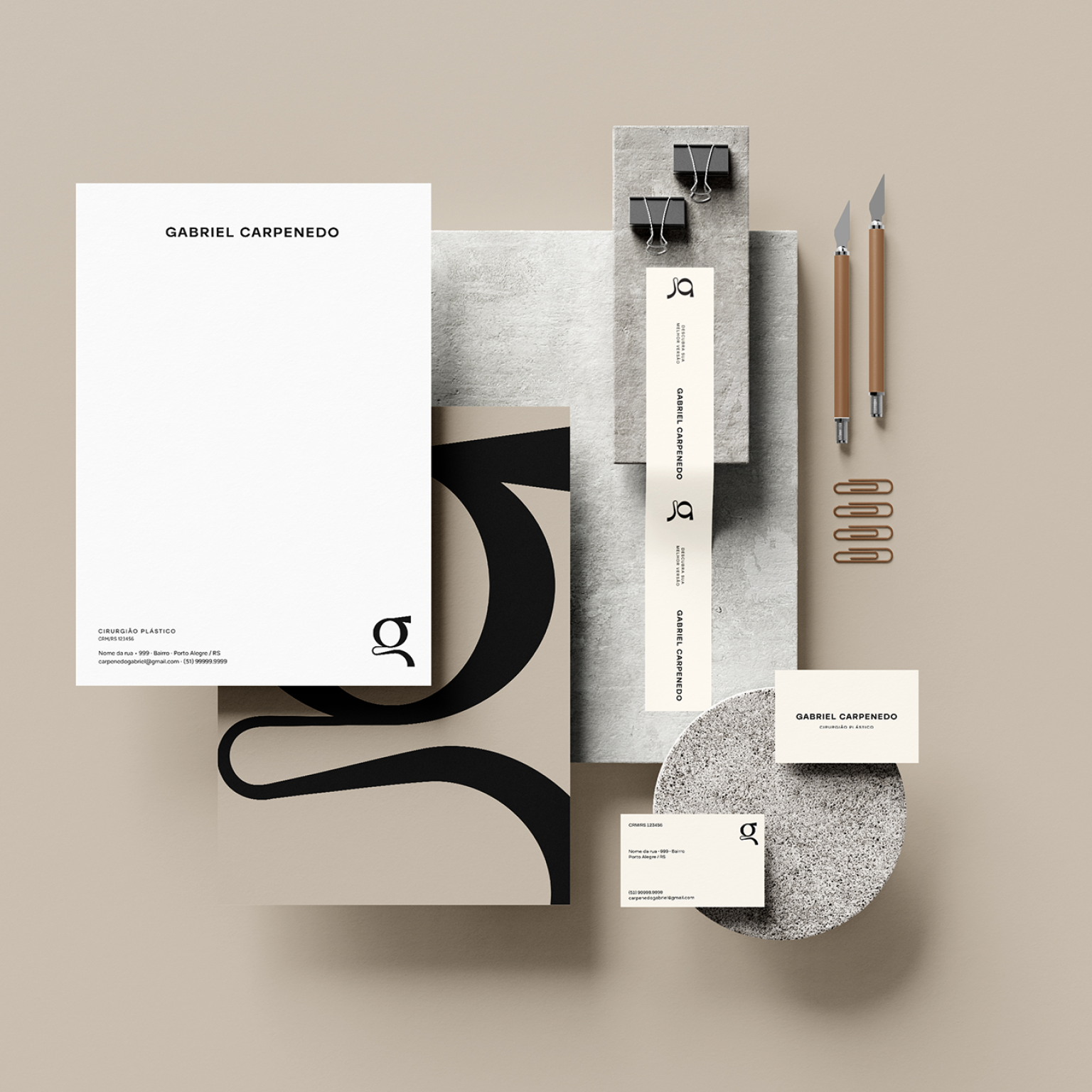 Free_Stationery_Mockup_4